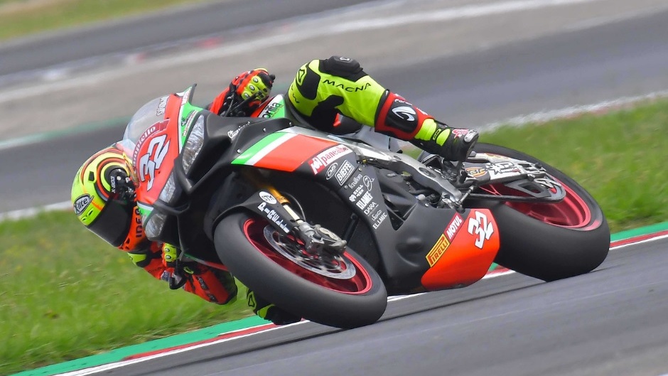 NoTodoMotoGP: Michele Pirro y la Ducati Panigale V4 R vuelven a lo alto en Misano