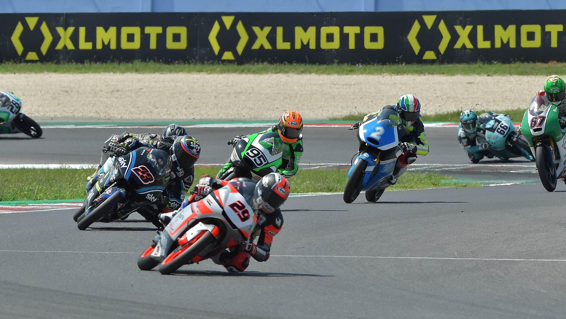 NoTodoMotoGP: Michele Pirro y la Ducati Panigale V4 R vuelven a lo alto en Misano