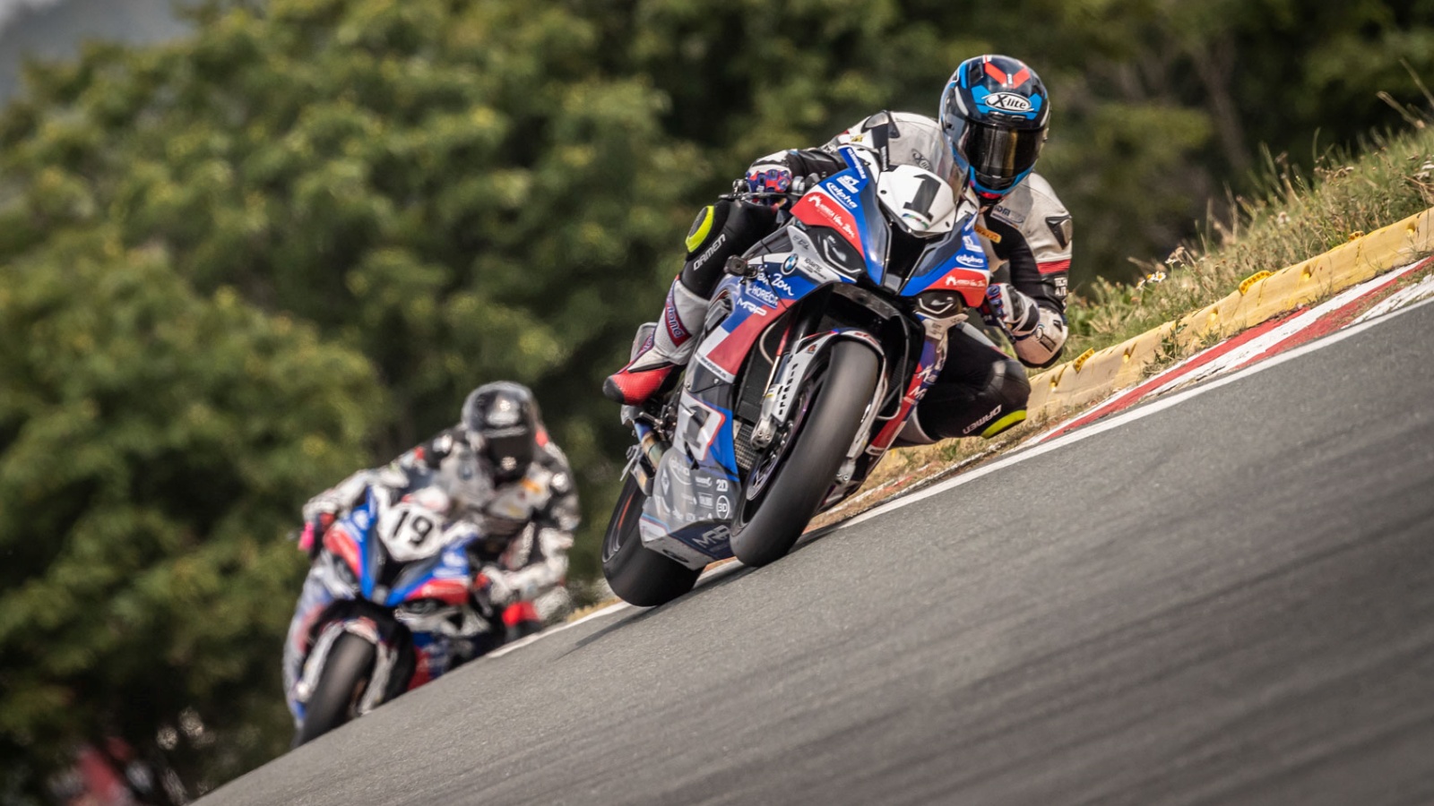 NoTodoMotoGP: Michele Pirro y la Ducati Panigale V4 R vuelven a lo alto en Misano