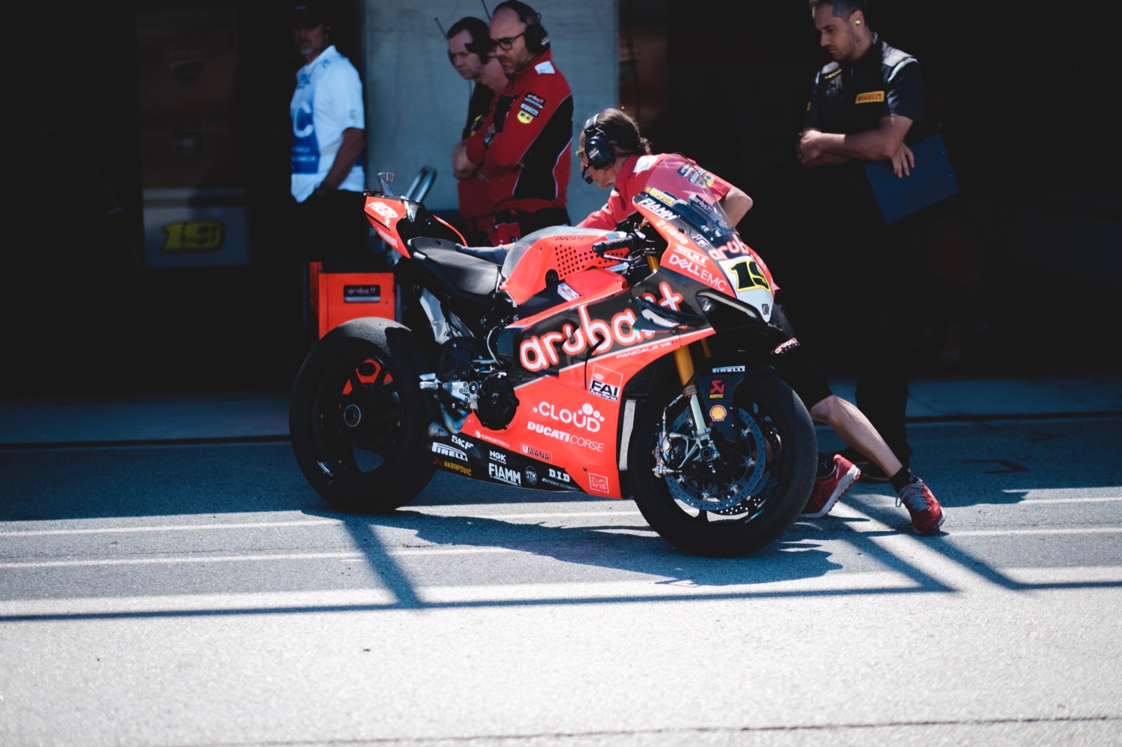 Los secretos de la Ducati V4R, y por qué muchos la odian