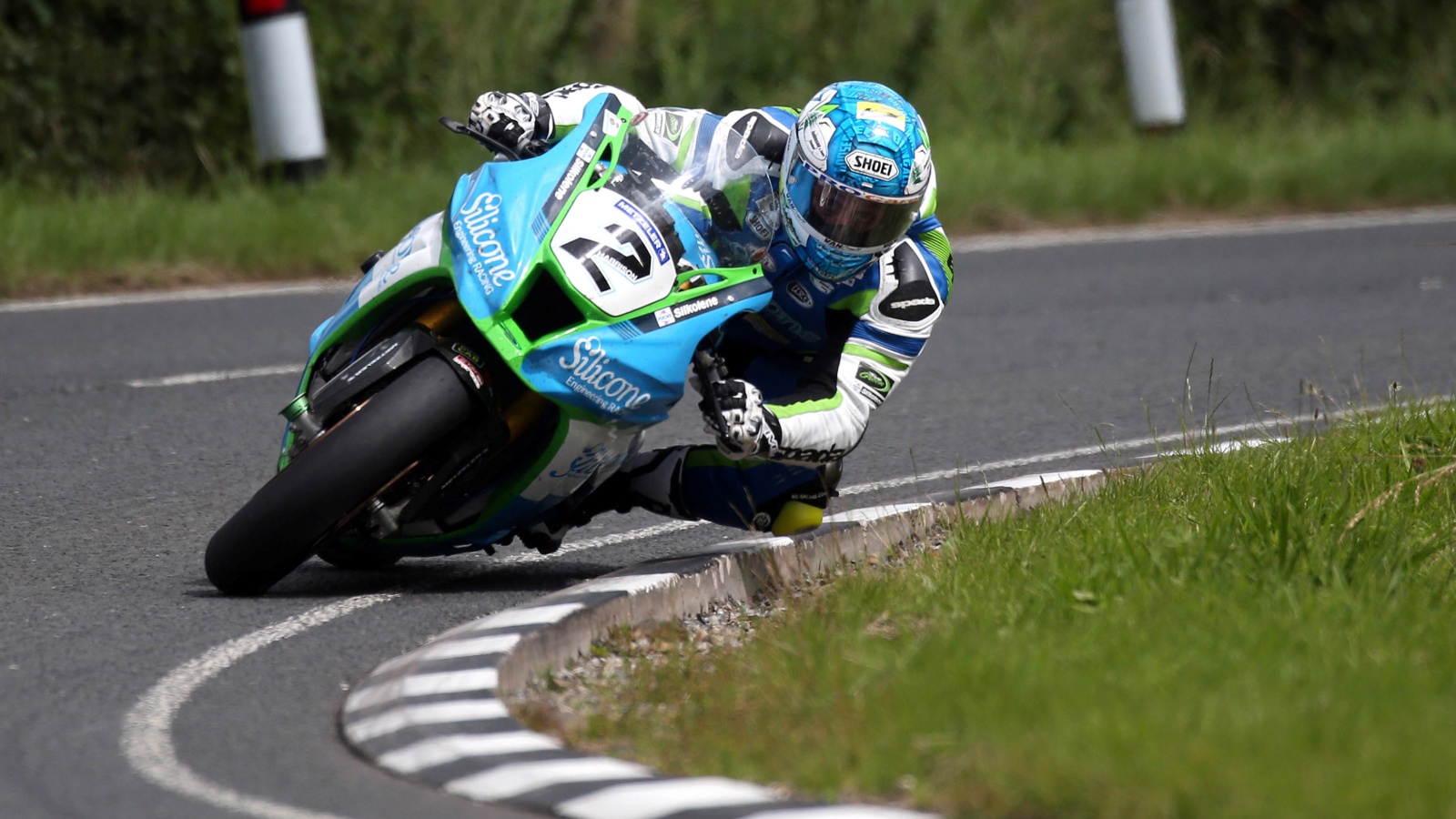 Peter Hickman hace un siete a la historia de las road races en el Ulster GP 2019