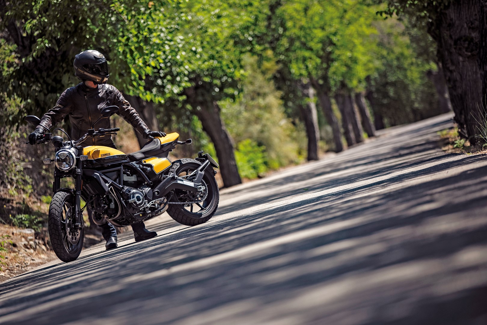 Ducati Scrambler Full Throttle, prueba a fondo, fotos y ficha técnica