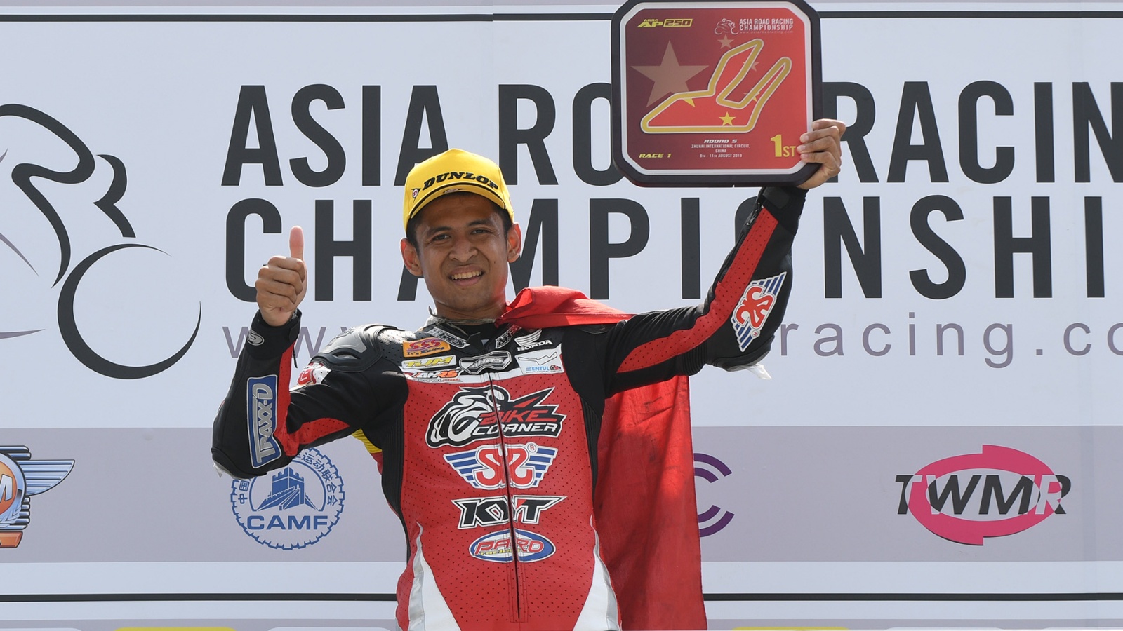 NoTodoMotoGP: Toni Elías pierde una ocasión de oro y Carlos Tatay ya roza el título