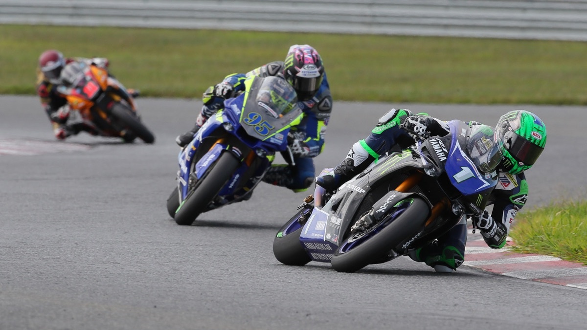NoTodoMotoGP: Toni Elías resiste como puede e Ilya Mikhalchik es campeón del IDM