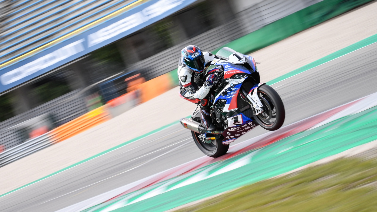 NoTodoMotoGP: Toni Elías resiste como puede e Ilya Mikhalchik es campeón del IDM