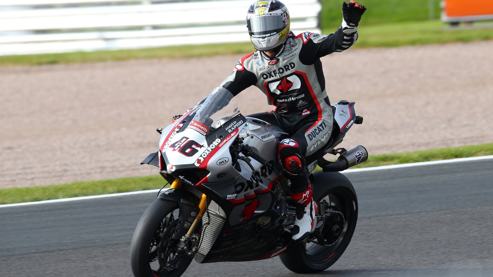 NoTodoMotoGP: Toni Elías resiste como puede e Ilya Mikhalchik es campeón del IDM