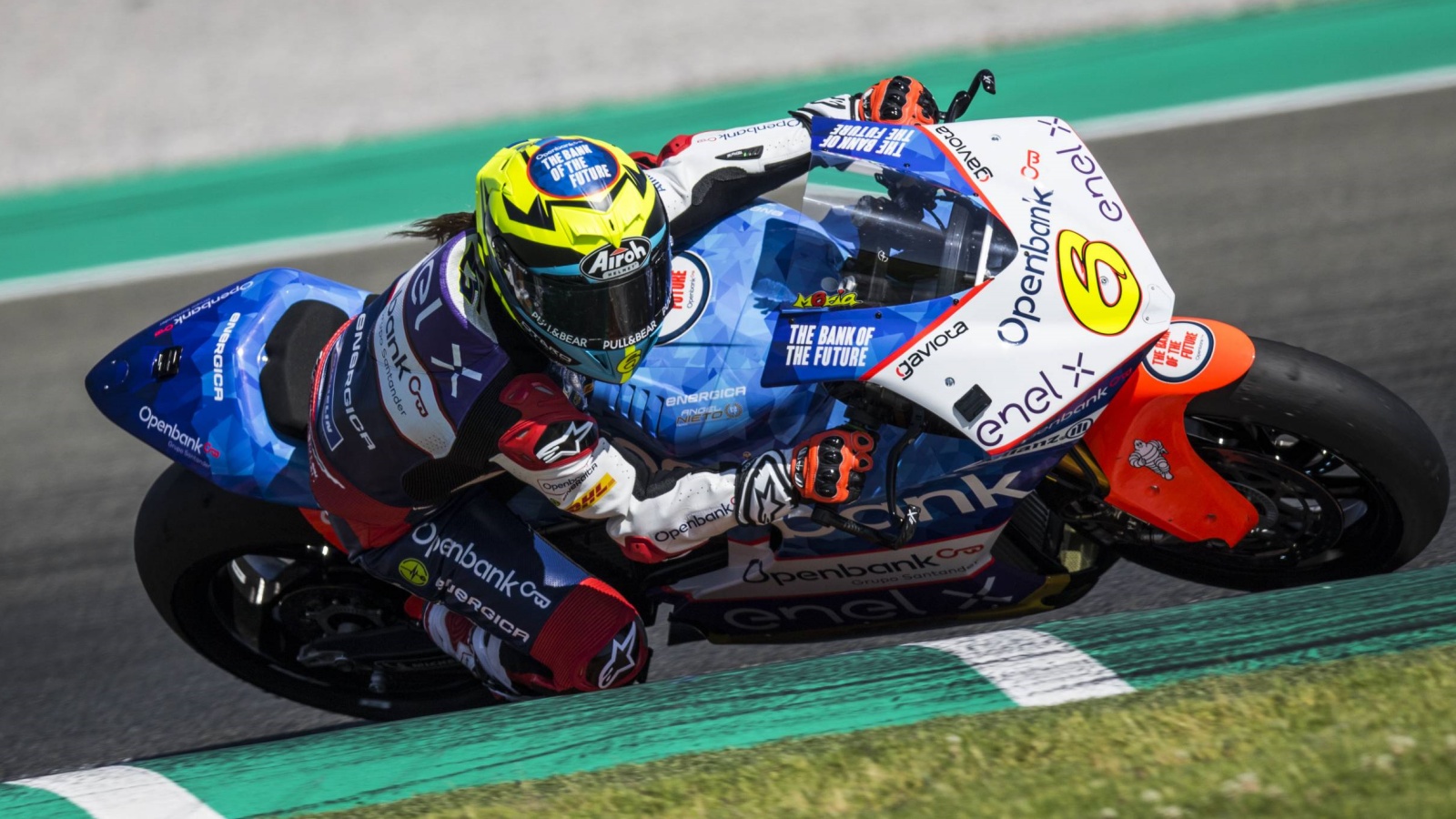 Alex De Angelis hace la E-Pole en Misano y María Herrera se mete en segunda fila