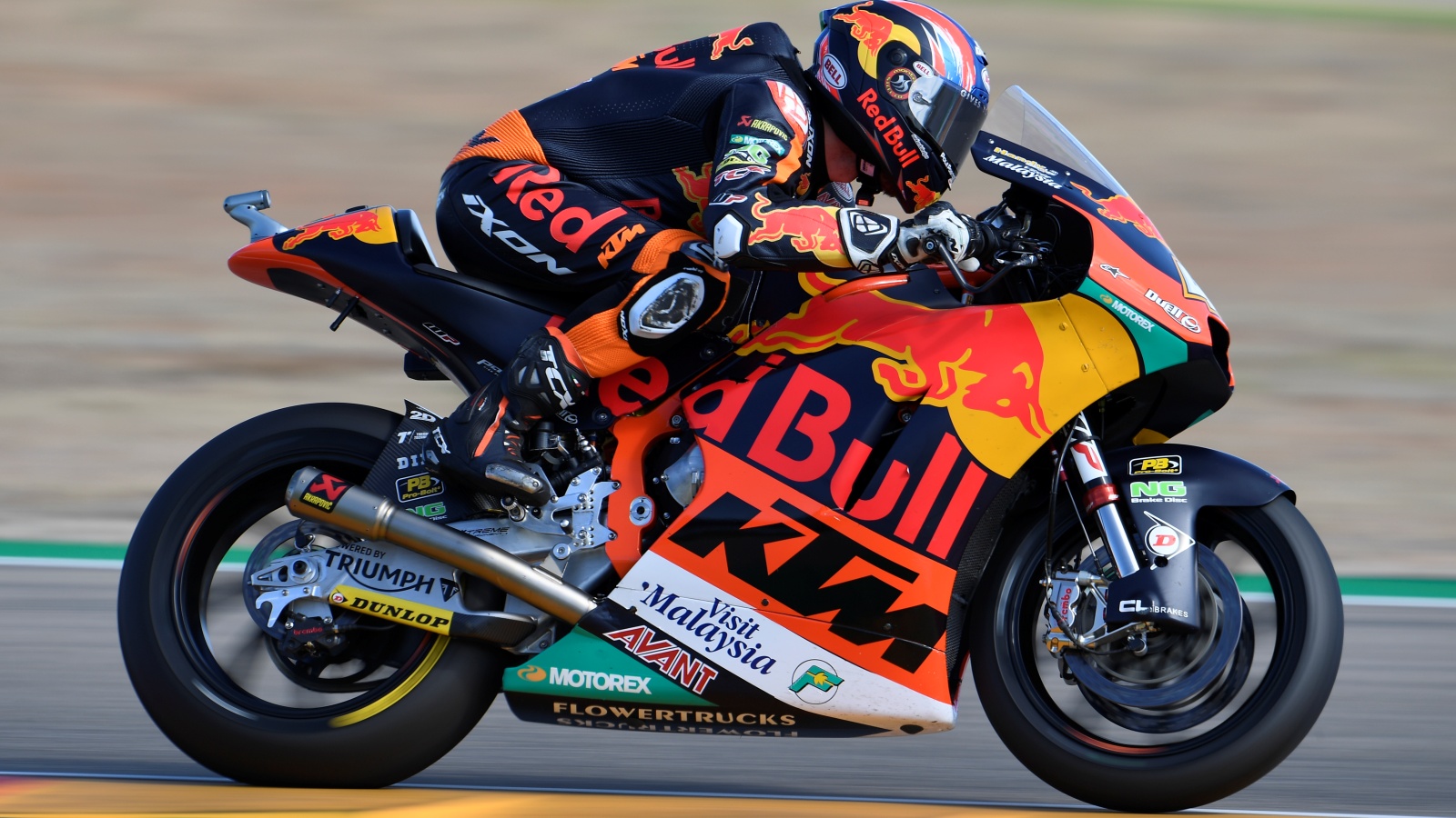 Álex Márquez hace la pole de Moto2 en Aragón con Augusto Fernández detrás