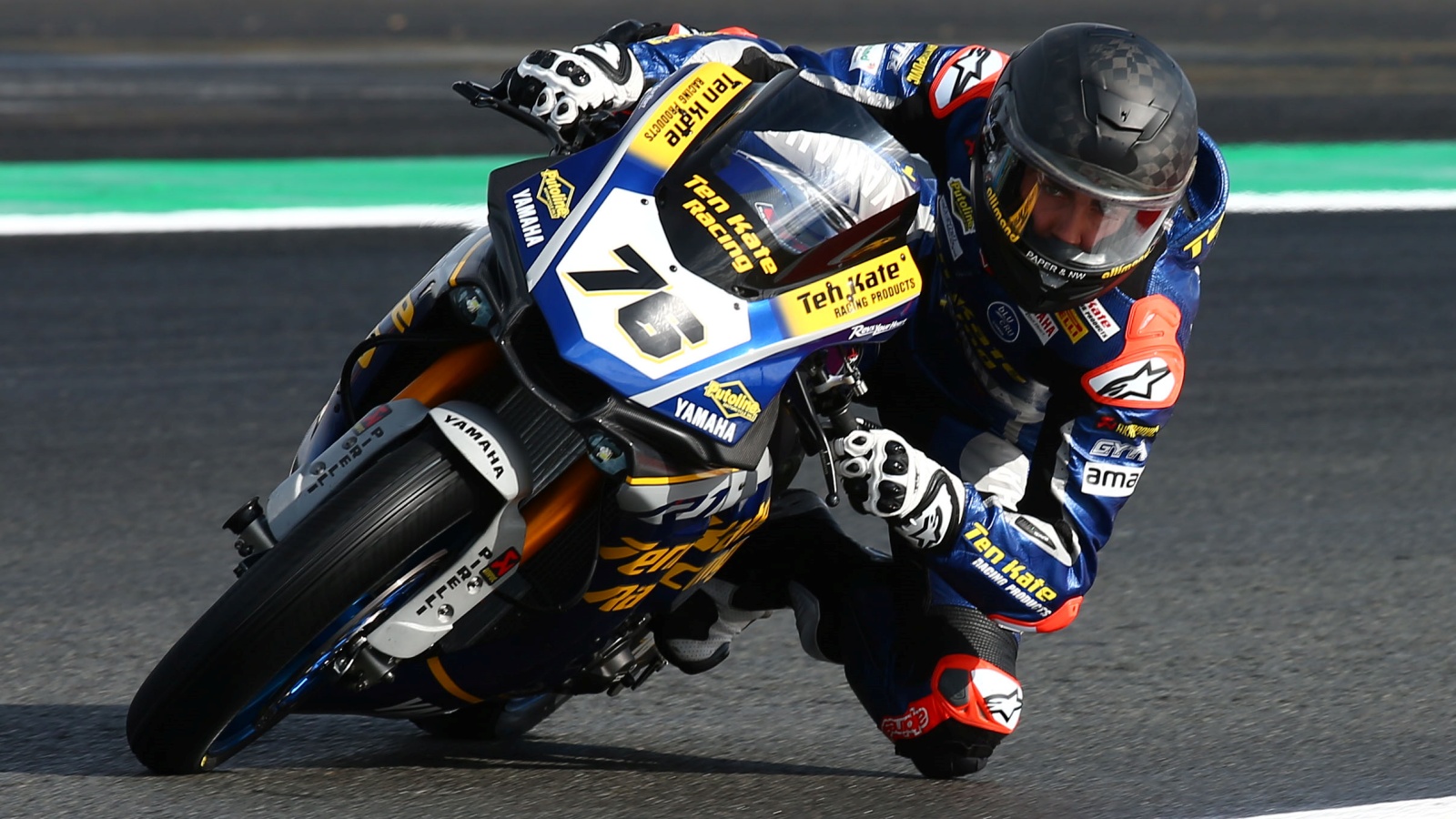 Toprak Razgatlioglu sorprende a Jonathan Rea y logra su primera victoria en Superbike