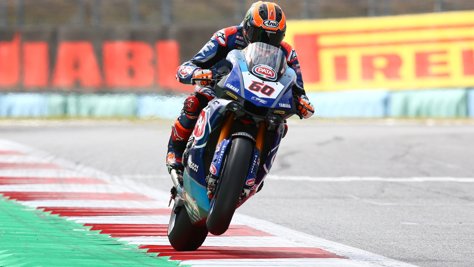 Toprak Razgatlioglu vuelve a ganar y Jonathan Rea puede ser campeón hoy