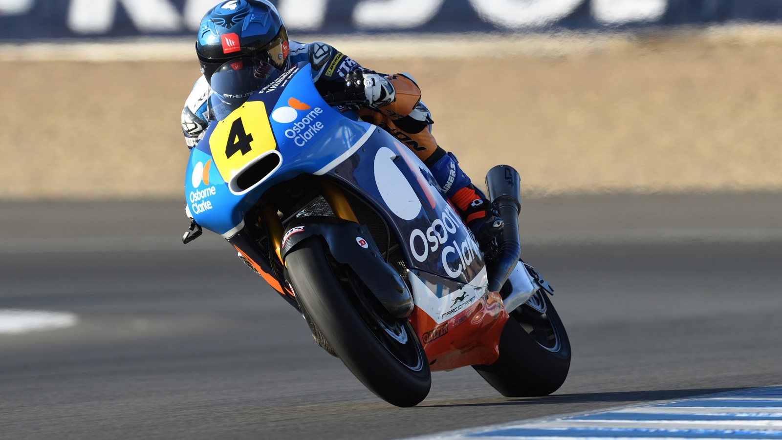 Edgar Pons se lleva el triunfo en Jerez y acaricia el título del Europeo de Moto2 2019