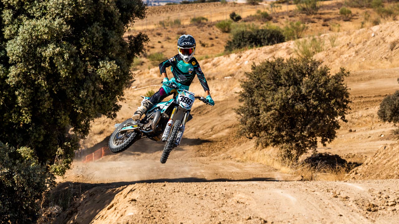 MOTO VERDE 495, contenidos y sumario de la revista