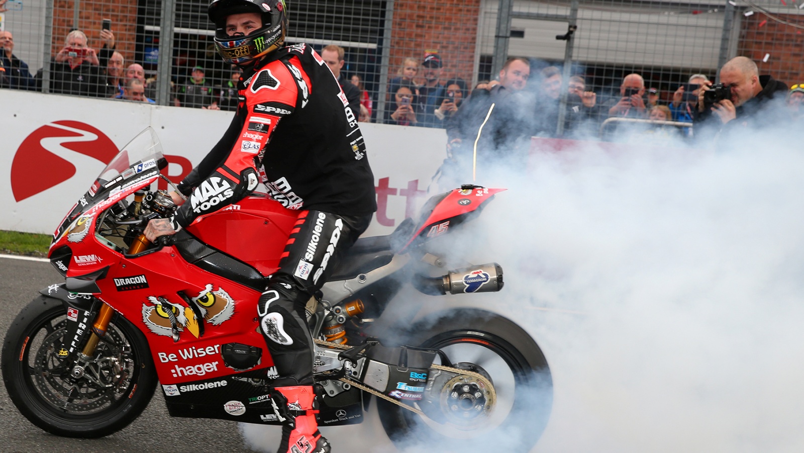 NoTodoMotoGP: Scott Redding conquista el British Superbike 2019