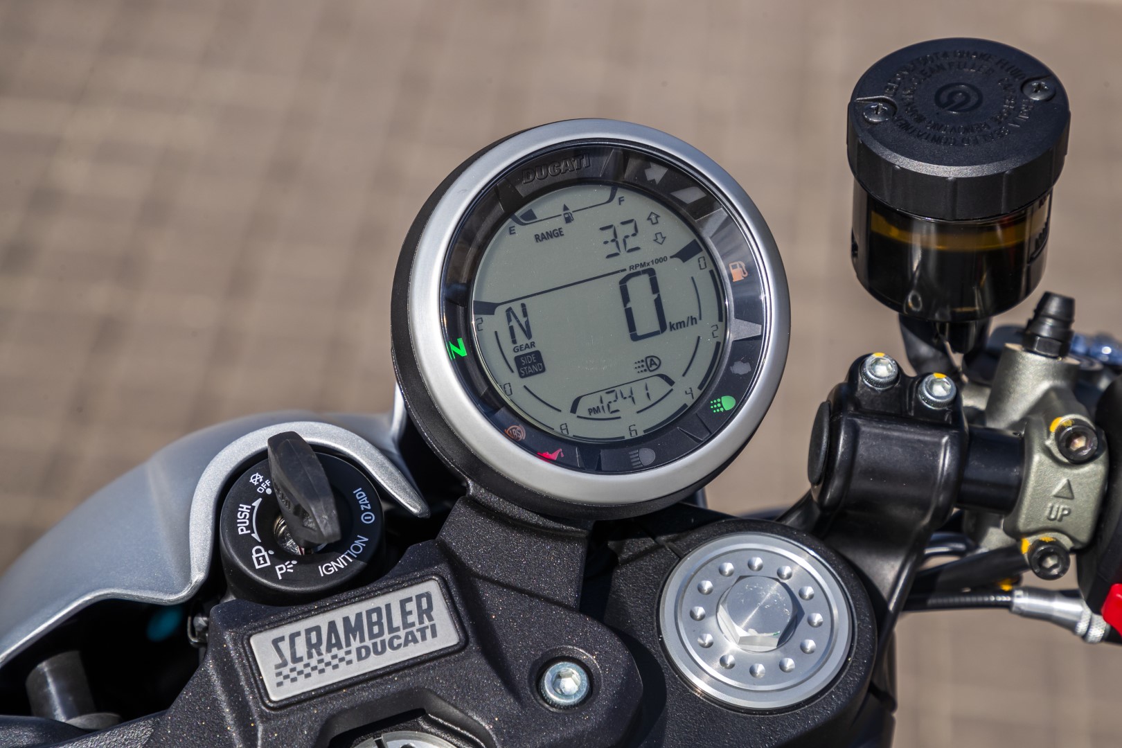 Ducati Scrambler Café Racer 2019, prueba a fondo y mediciones