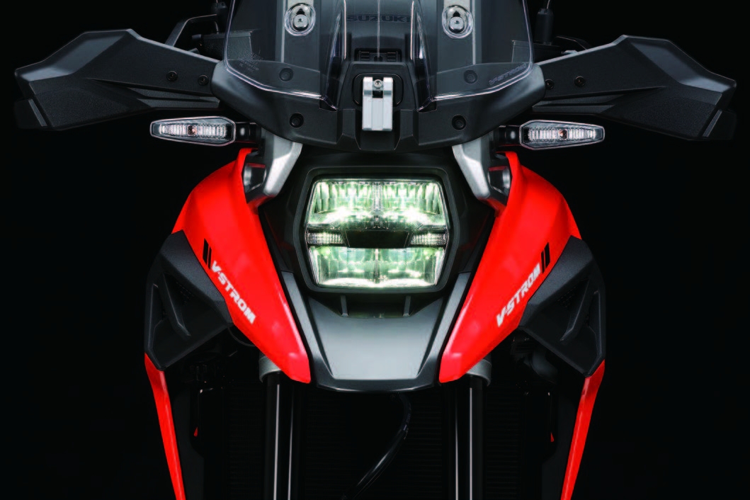 Suzuki V-Strom 1050 & 1050 XT 2020, Suzuki opta por el toque vintage