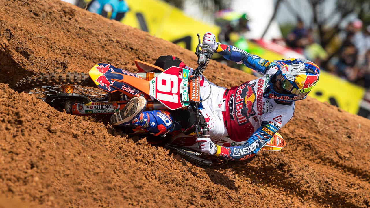 The Champ1on, carrera y celebración de los títulos de Jorge Prado