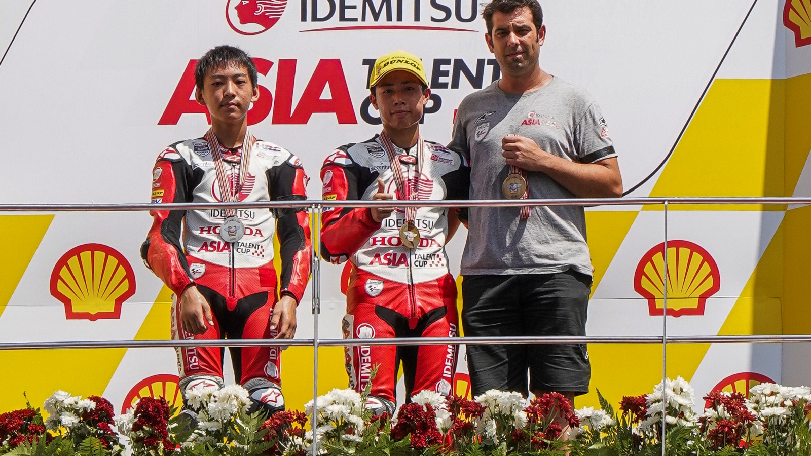 NoTodoMotoGP: Katsuyuki Nakasuga campeón del All-Japan y Mike Jones del ASBK