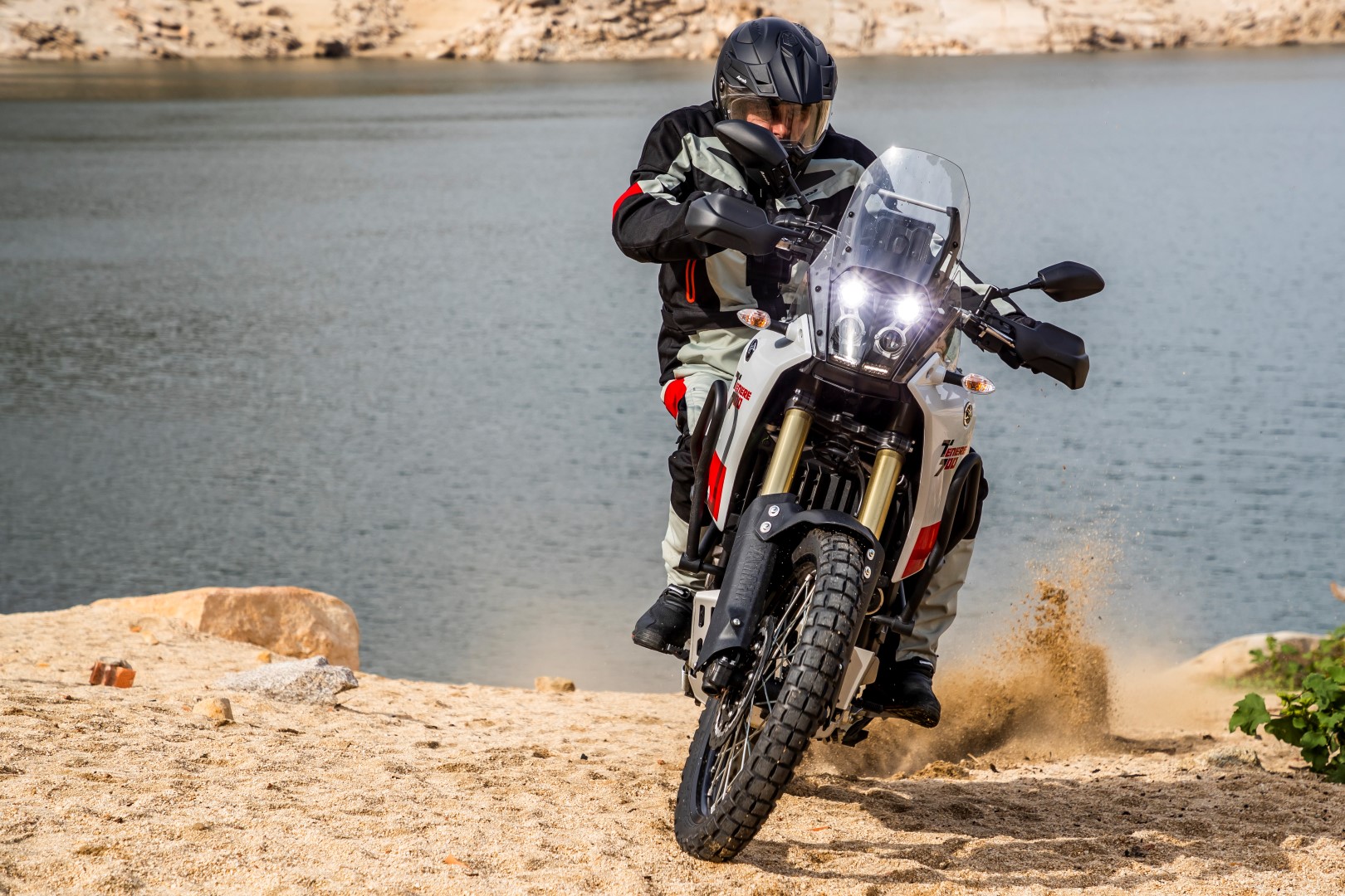 Yamaha Ténéré 700, superprueba, fotos y ficha técnica