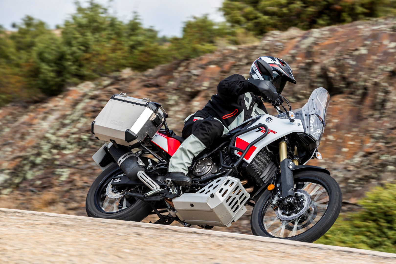 Yamaha Ténéré 700, superprueba, fotos y ficha técnica