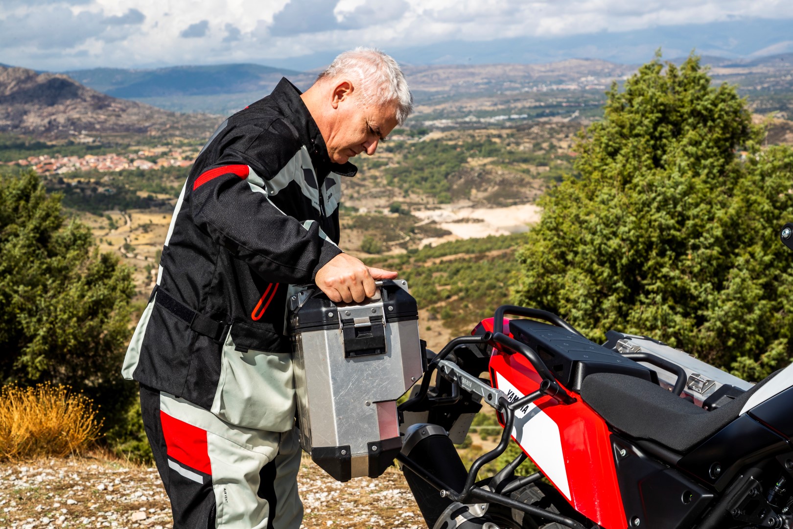 Yamaha Ténéré 700, superprueba, fotos y ficha técnica