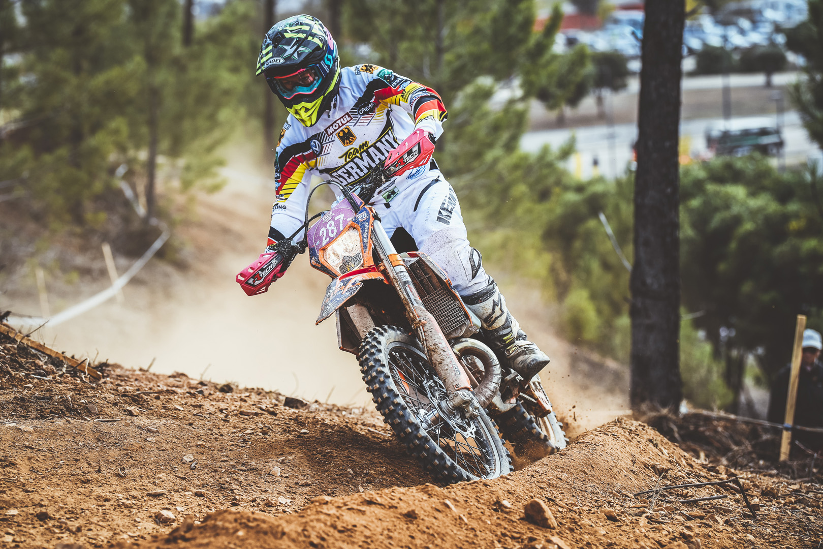 ISDE 2019 día 1, Australia empieza mandando