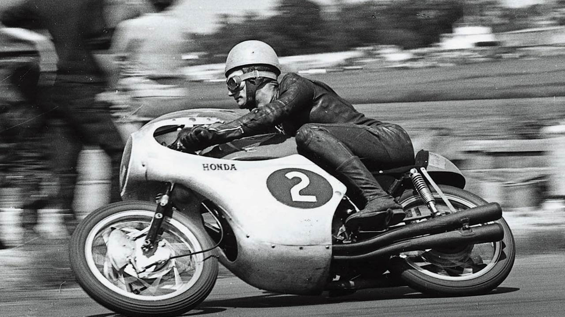 Johann Zarco, mira atrás