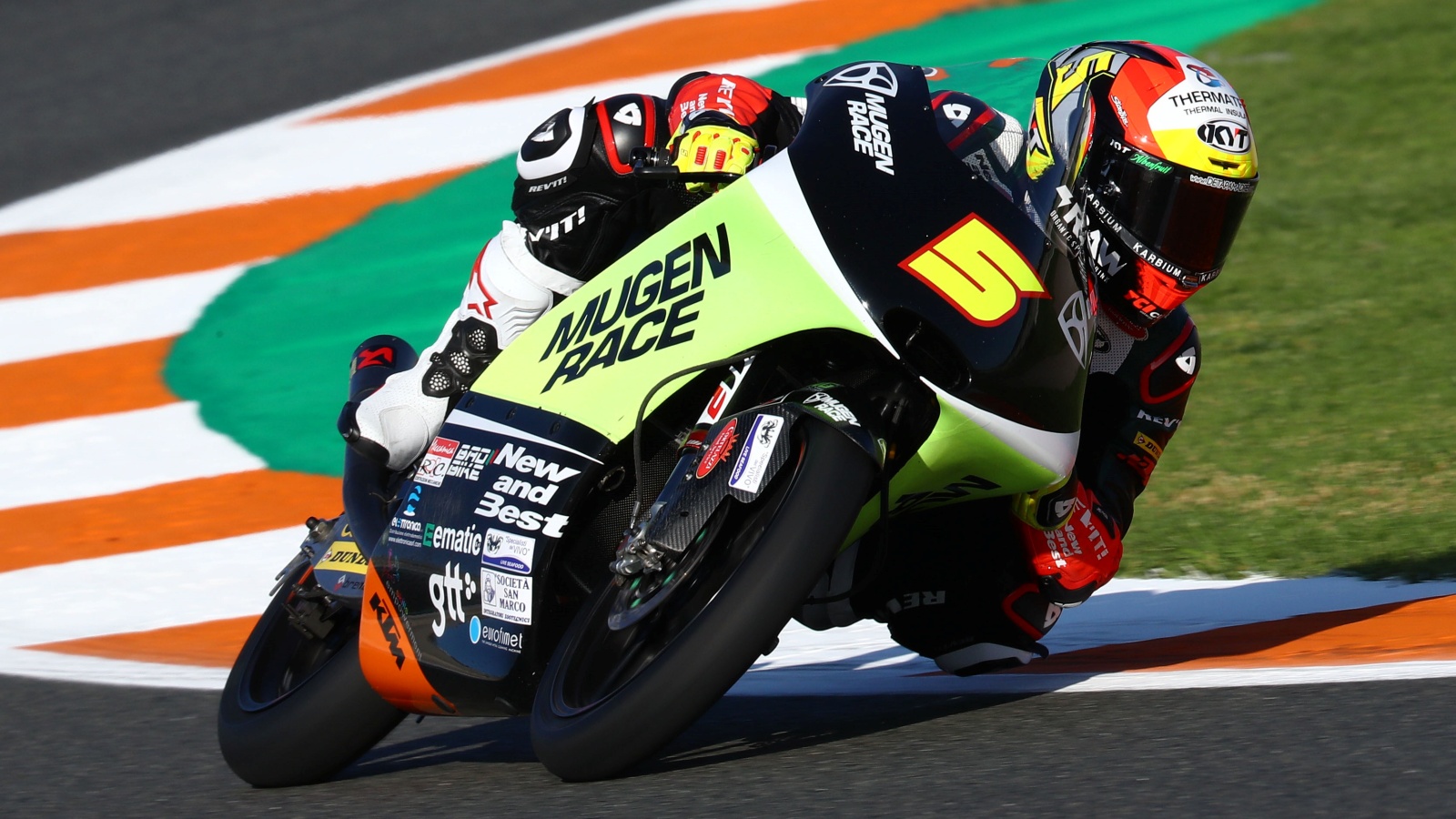 Andrea Migno hace su primera pole ante Marcos Ramírez y Jaume Masiá