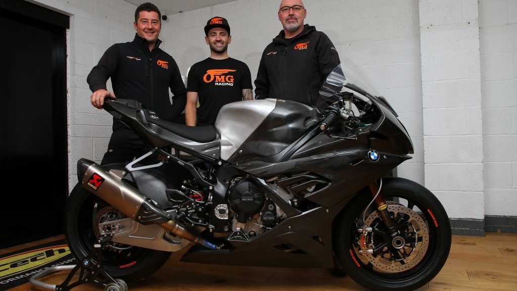 Héctor Barberá correrá el British Superbike 2020 con la BMW del OMG Racing