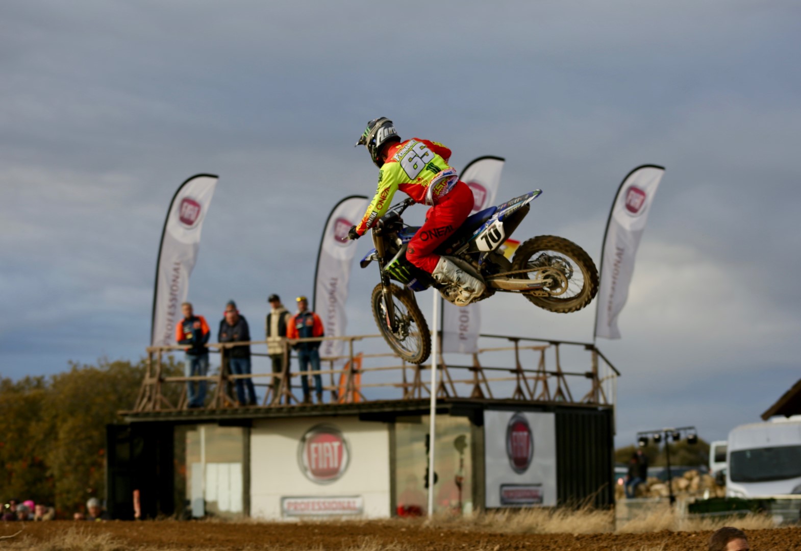 Jorge Prado festeja su segundo título de Campeón del Mundo MX2