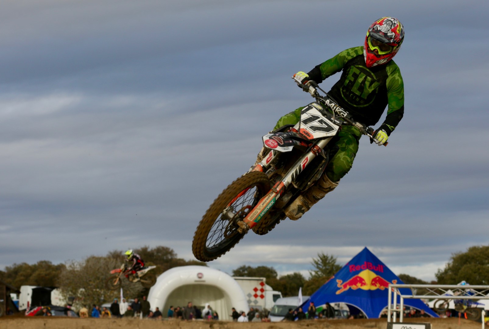Jorge Prado festeja su segundo título de Campeón del Mundo MX2