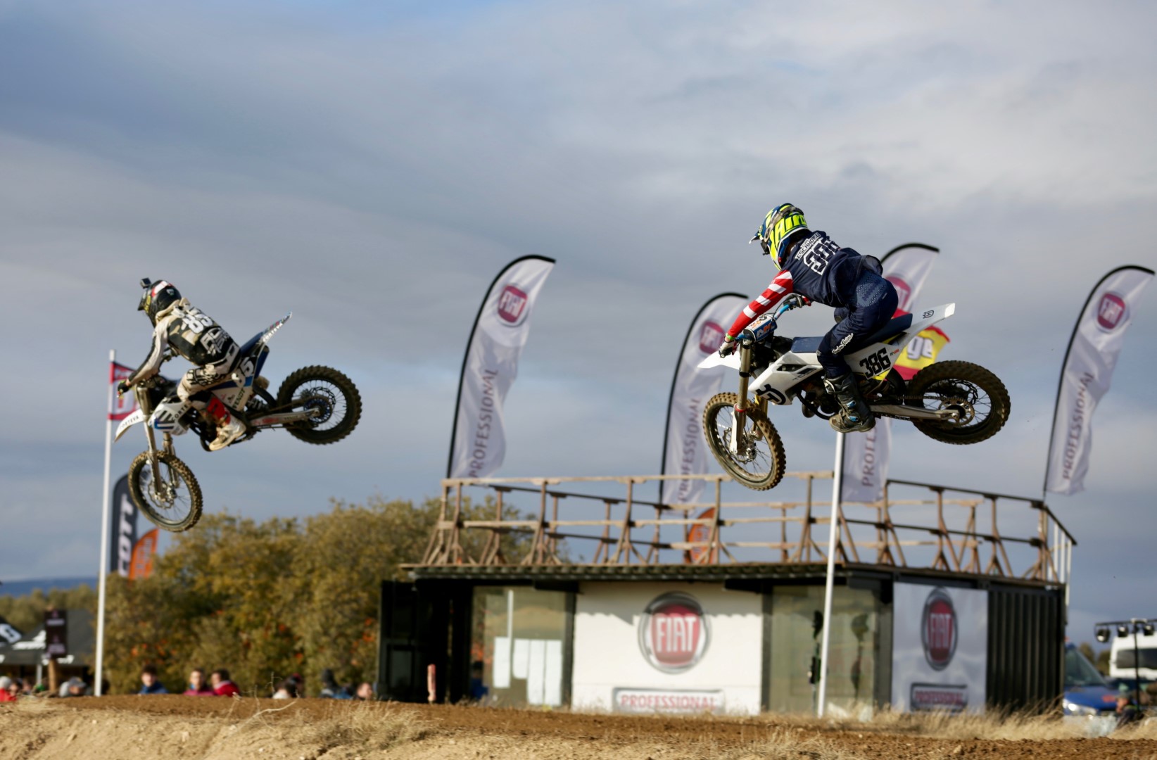 Jorge Prado festeja su segundo título de Campeón del Mundo MX2