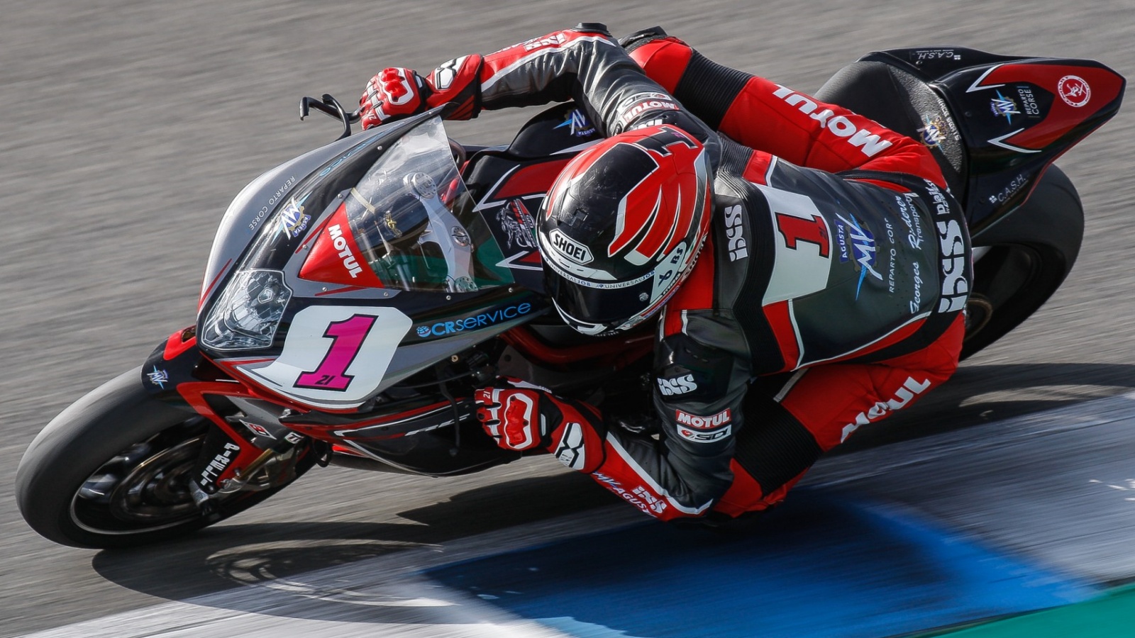 Jonathan Rea lidera el primer día en Jerez seguido de cerca por Toprak Razgatlioglu