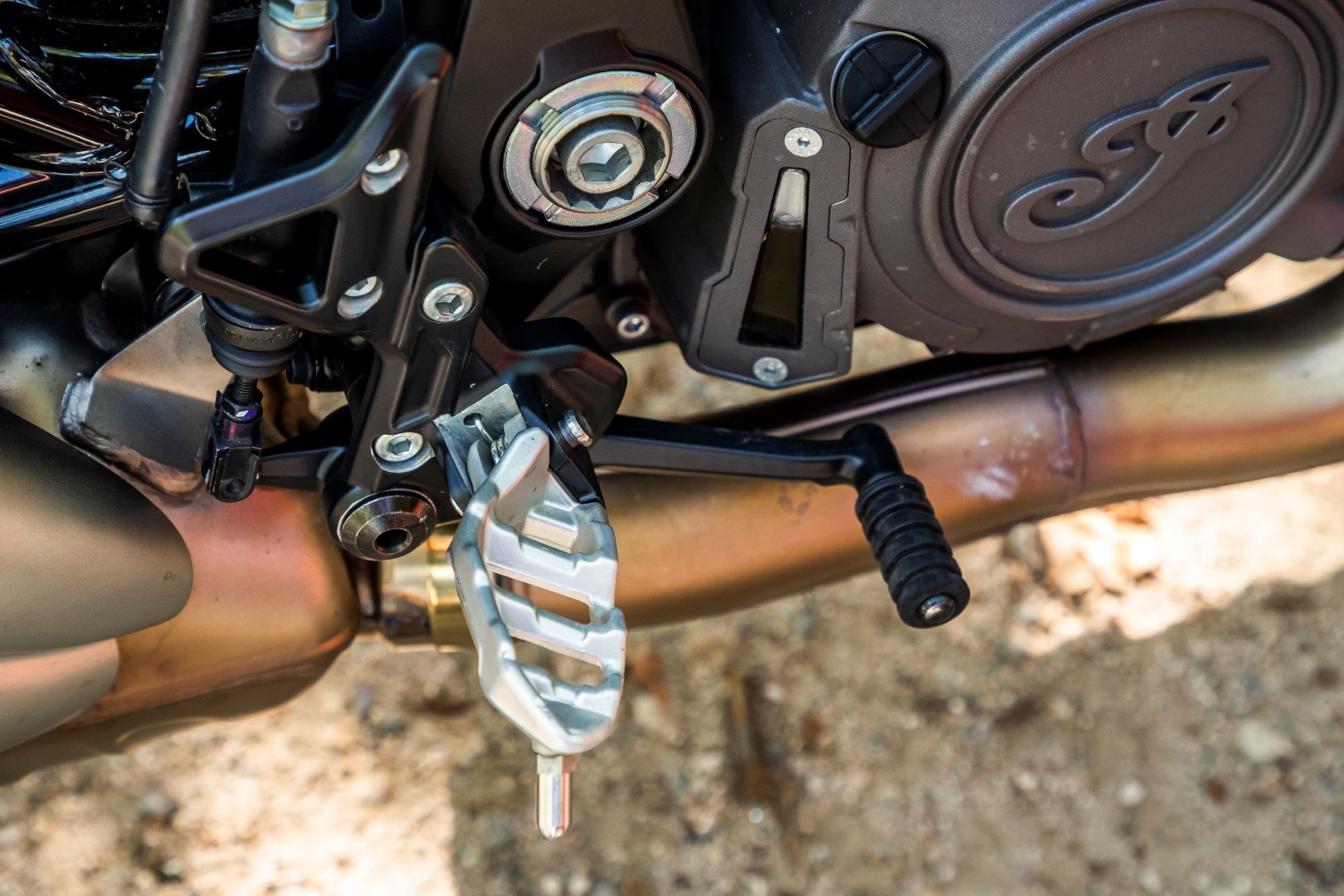 Indian FTR 1200 S, superprueba, fotos y ficha técnica
