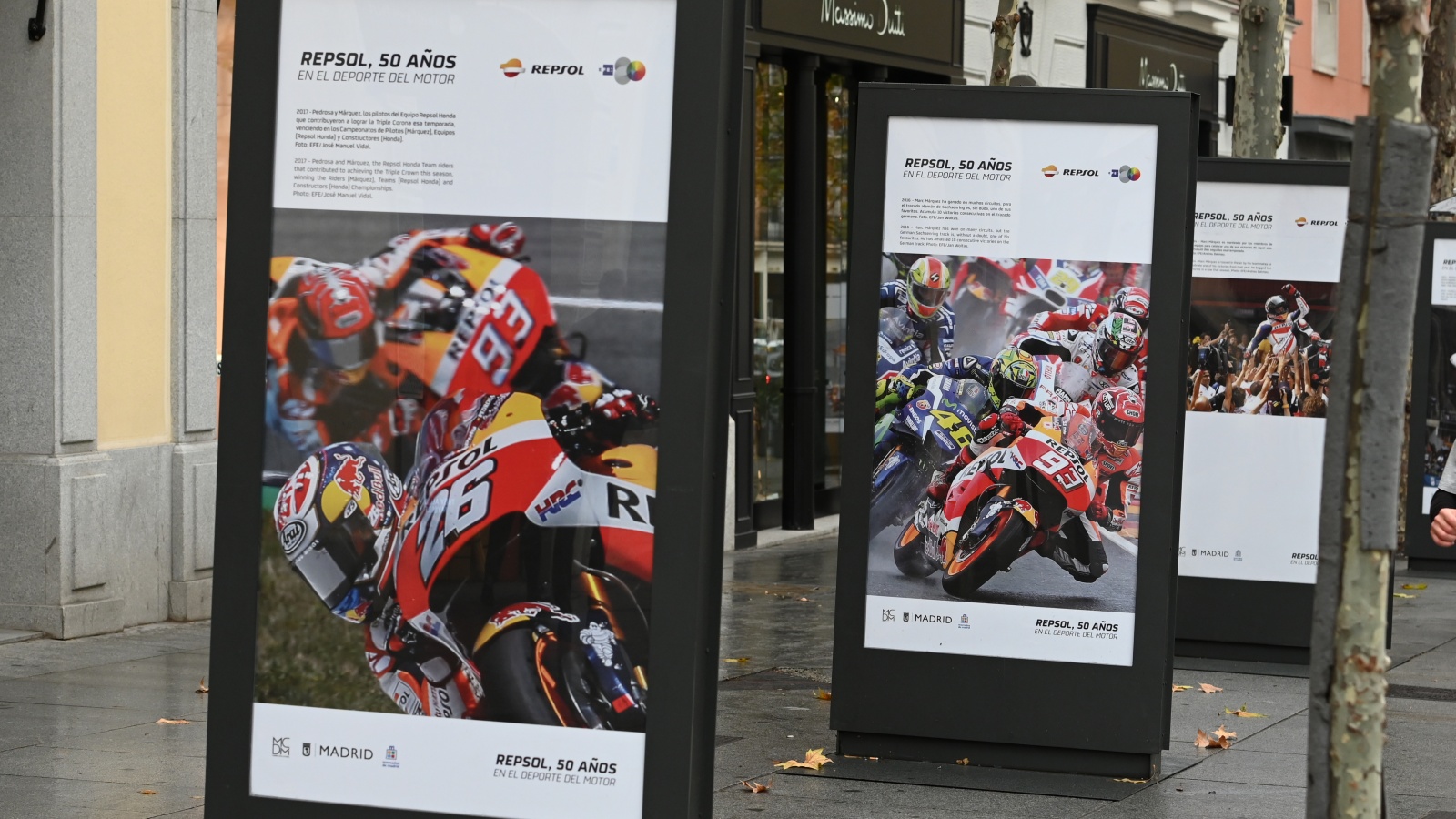 Repsol y EFE visten Madrid con una exposición fotográfica de 50 años de motor