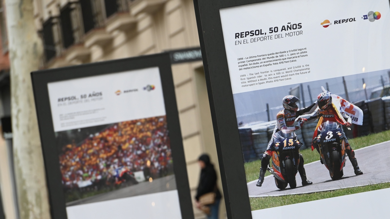 Repsol y EFE visten Madrid con una exposición fotográfica de 50 años de motor