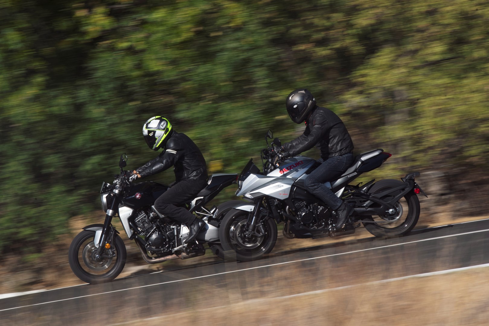 Comparativa Honda CB1000R  vs Suzuki Katana