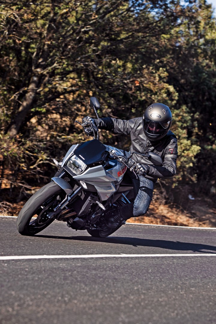 Comparativa Honda CB1000R  vs Suzuki Katana