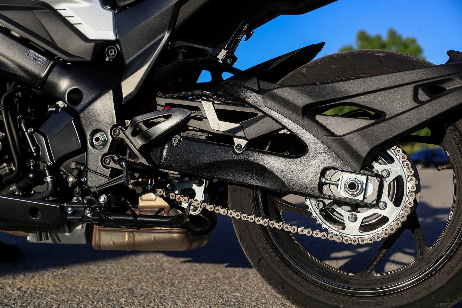 Comparativa Honda CB1000R  vs Suzuki Katana
