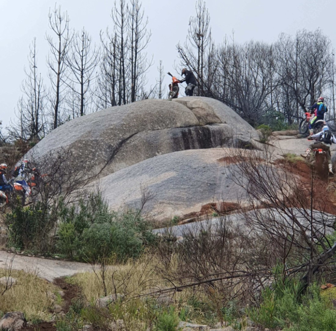 Ruta de enduro ISDE Algarve con Sacromonte Off Road
