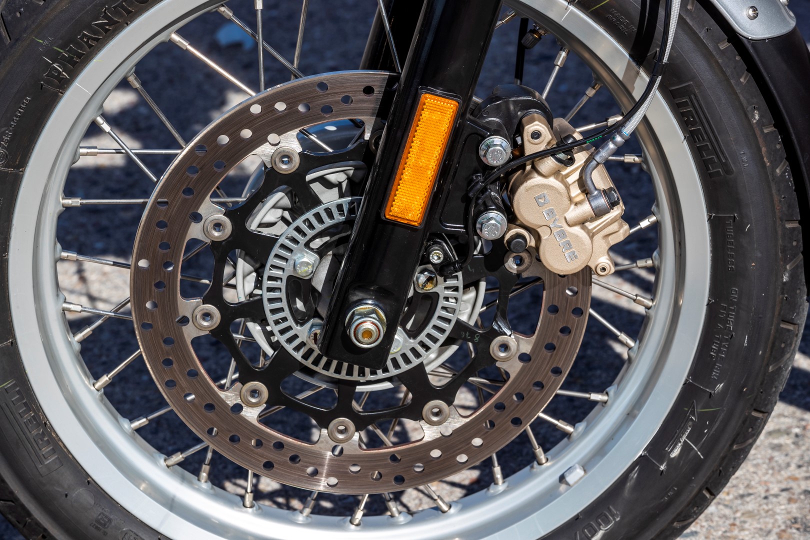 Un mes con la Royal Enfield Interceptor
