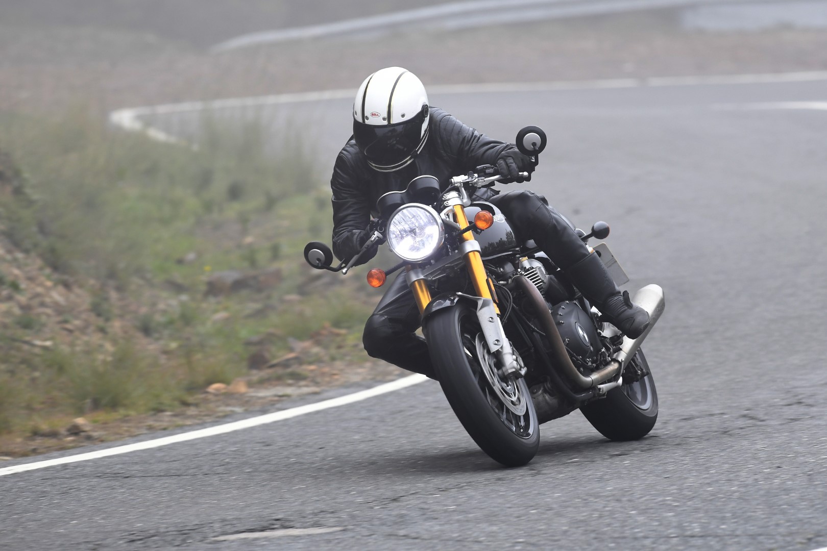 Triumph Thruxton RS, prueba, precio, ficha técnica y primeras impresiones