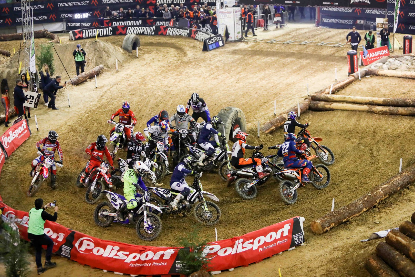 Billy Bolt, imbatible en el SuperEnduro de Coruña