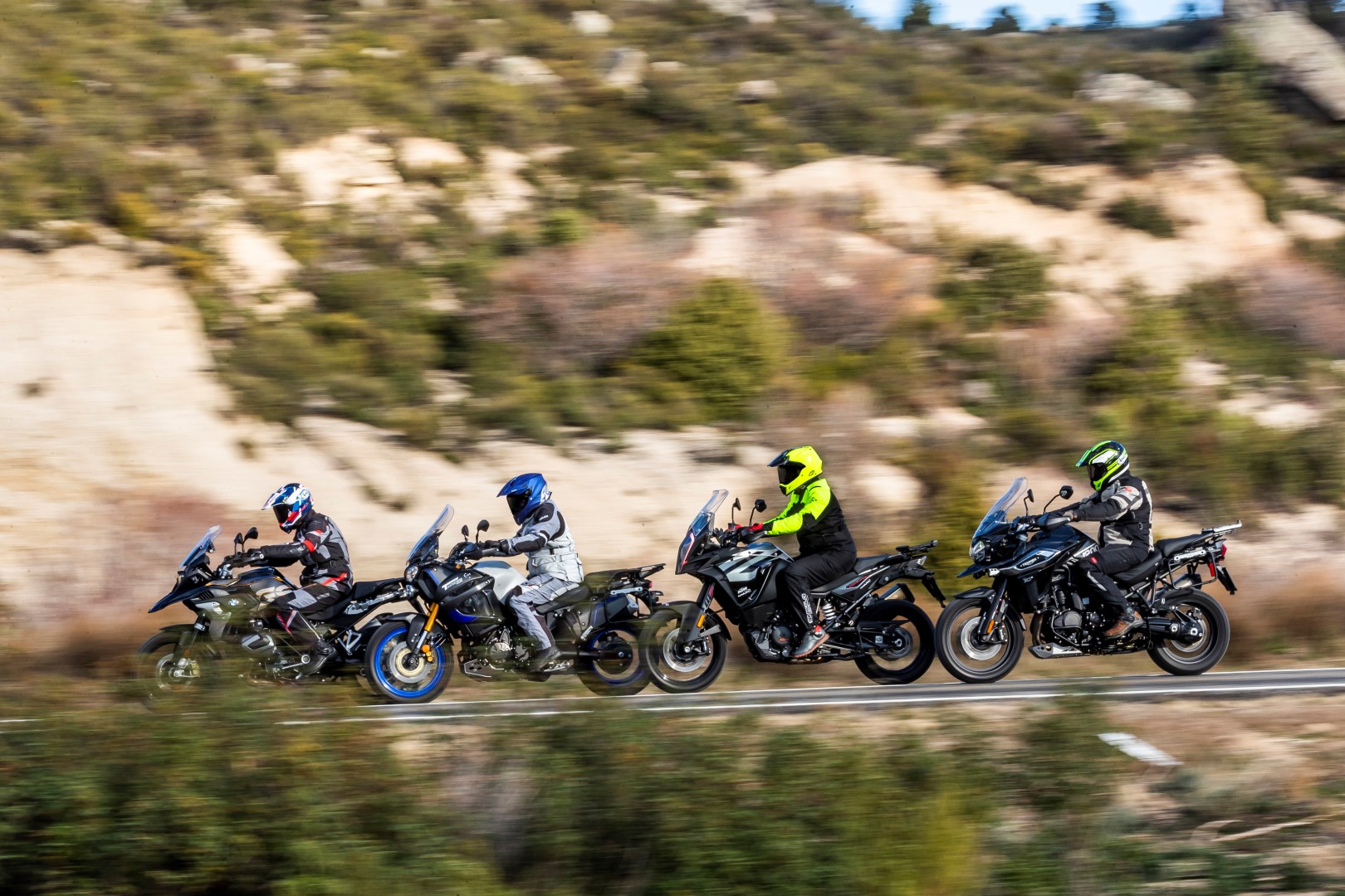Comparativa maxi trail: BMW R 1250 GS, KTM 1290 Super Adventure S, Triumph Tiger 1200 XCA, Yamaha XT1200ZE Super Ténéré