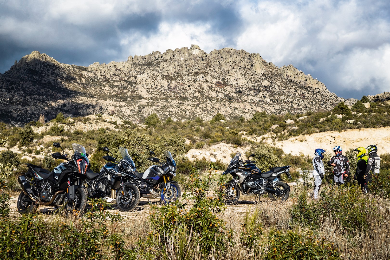 Comparativa maxi trail: BMW R 1250 GS, KTM 1290 Super Adventure S, Triumph Tiger 1200 XCA, Yamaha XT1200ZE Super Ténéré