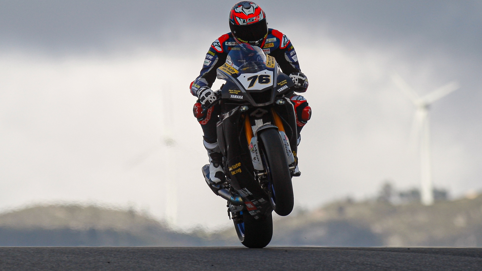 Toprak Razgatlioglu supera a Scott Redding y Honda progresa en el test de SBK en Portimao