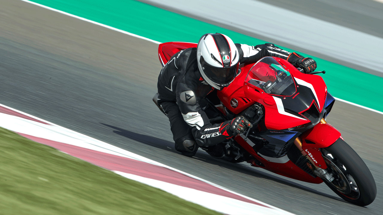 Honda CBR1000RR-R Fireblade 2020, prueba, ficha técnica y primeras impresiones