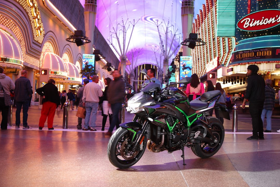 Kawasaki Z H2, prueba, primeras impresiones y ficha técnica
