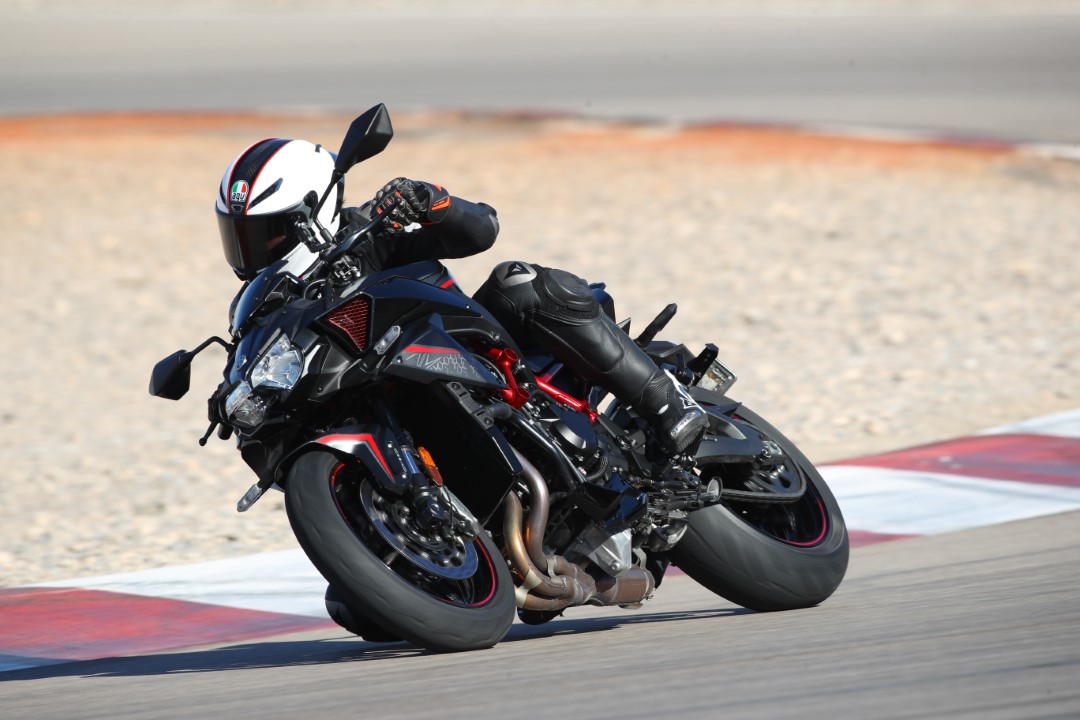 Kawasaki Z H2, prueba, primeras impresiones y ficha técnica