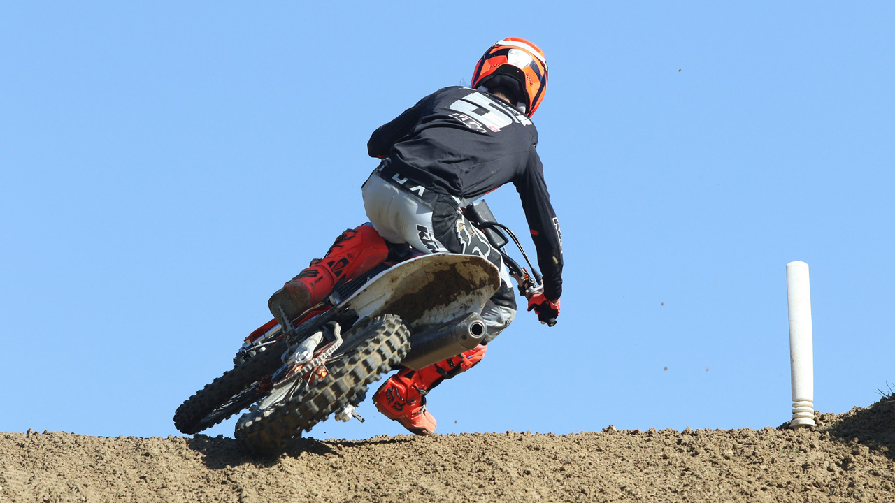 Brian Bogers y Rubén Fernández se imponen en el Nacional de Motocross en Talavera de la Reina