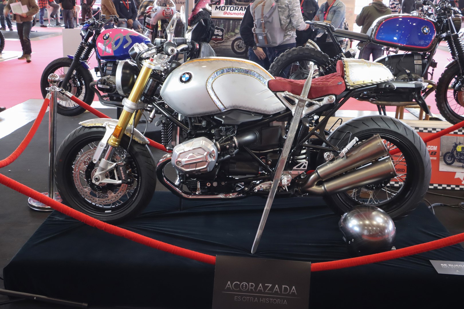 Old Custom Flames gana el Madrid Bike Show de Motorama 2020 